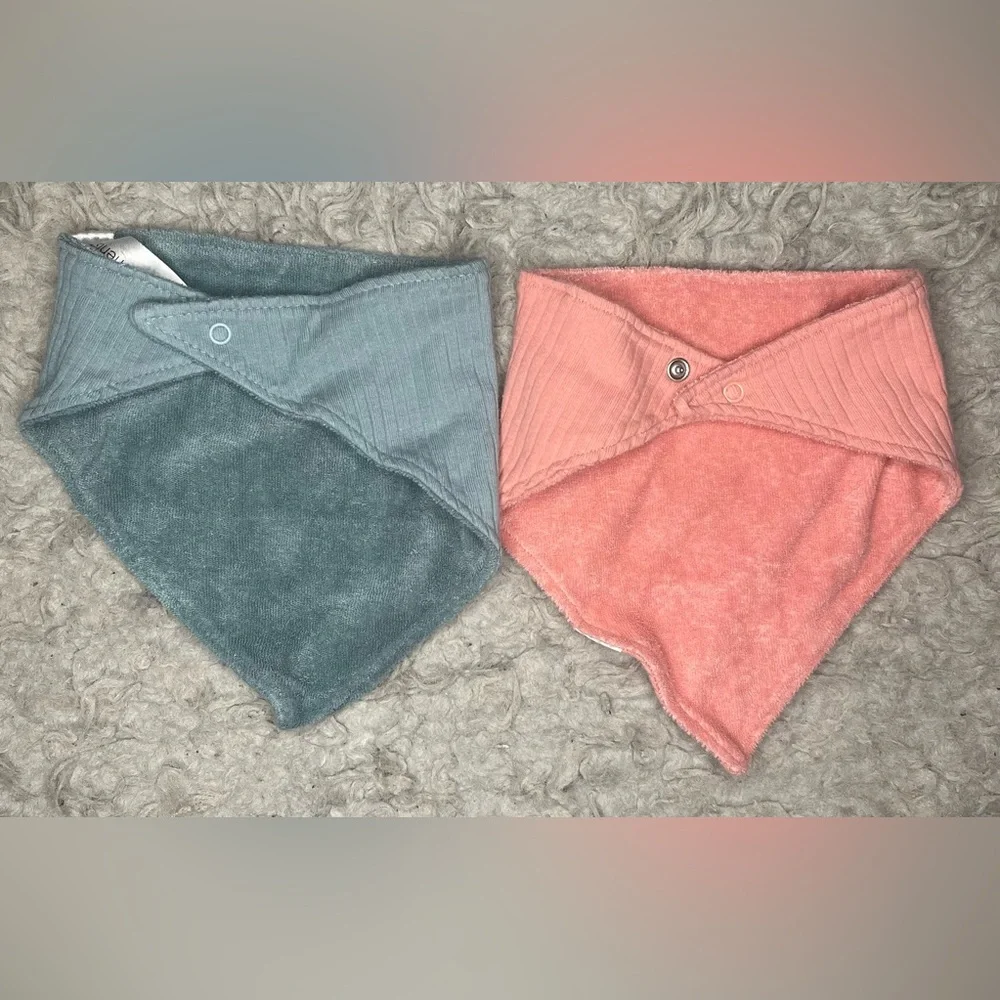 Baby’s Gerber Pink and Gray Bib Set